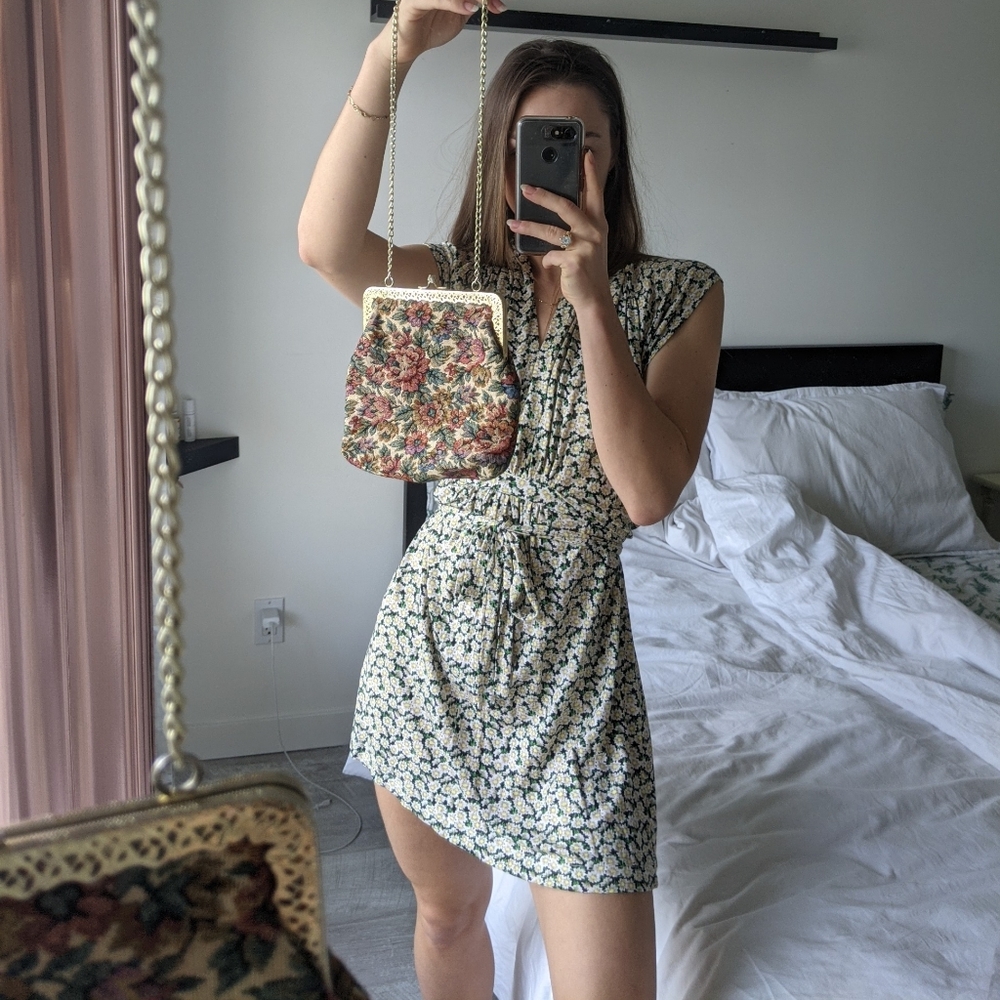 VINTAGE chain strap purse